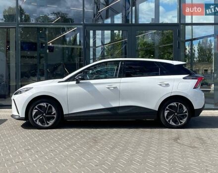 Білий МГ 4, об'ємом двигуна 0 л та пробігом 8 тис. км за 20500 $, фото 6 на Automoto.ua
