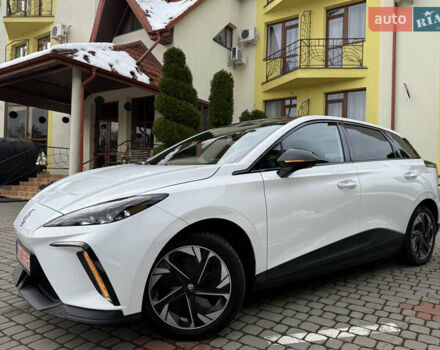 Білий МГ 4, об'ємом двигуна 0 л та пробігом 45 тис. км за 17800 $, фото 7 на Automoto.ua