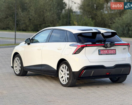 Белый МГ 4, объемом двигателя 0 л и пробегом 30 тыс. км за 18100 $, фото 12 на Automoto.ua