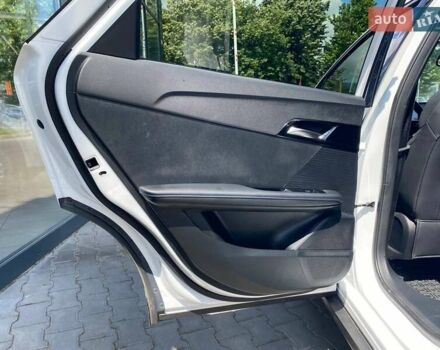 Білий МГ 4, об'ємом двигуна 0 л та пробігом 8 тис. км за 20500 $, фото 12 на Automoto.ua