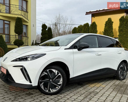 Білий МГ 4, об'ємом двигуна 0 л та пробігом 45 тис. км за 17800 $, фото 12 на Automoto.ua