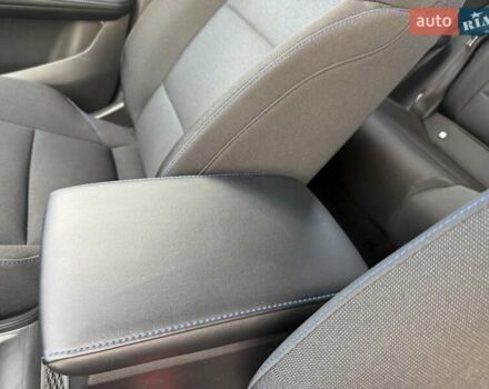 Белый МГ 4, объемом двигателя 0 л и пробегом 10 тыс. км за 17500 $, фото 25 на Automoto.ua