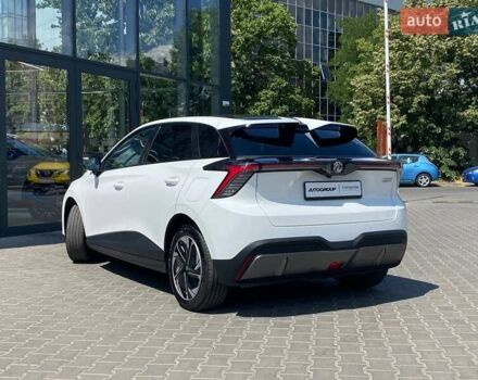 Білий МГ 4, об'ємом двигуна 0 л та пробігом 8 тис. км за 20500 $, фото 2 на Automoto.ua