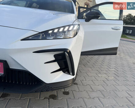 Белый МГ 4, объемом двигателя 0 л и пробегом 30 тыс. км за 18100 $, фото 26 на Automoto.ua