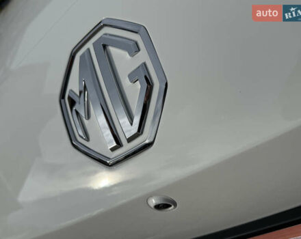 Білий МГ 4, об'ємом двигуна 0 л та пробігом 45 тис. км за 17800 $, фото 30 на Automoto.ua