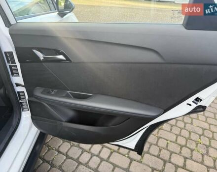 Белый МГ 4, объемом двигателя 0 л и пробегом 10 тыс. км за 17500 $, фото 32 на Automoto.ua