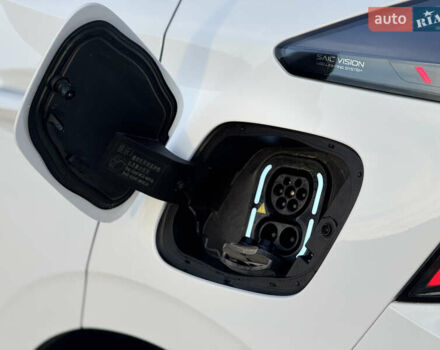 Белый МГ 4, объемом двигателя 0 л и пробегом 30 тыс. км за 18100 $, фото 13 на Automoto.ua