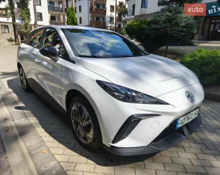 Белый МГ 4, объемом двигателя 0 л и пробегом 15 тыс. км за 17500 $, фото 12 на Automoto.ua