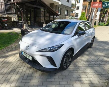 Белый МГ 4, объемом двигателя 0 л и пробегом 15 тыс. км за 17500 $, фото 2 на Automoto.ua