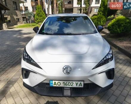 Белый МГ 4, объемом двигателя 0 л и пробегом 15 тыс. км за 17500 $, фото 1 на Automoto.ua