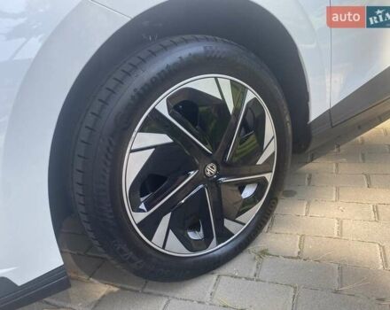Белый МГ 4, объемом двигателя 0 л и пробегом 15 тыс. км за 17500 $, фото 15 на Automoto.ua