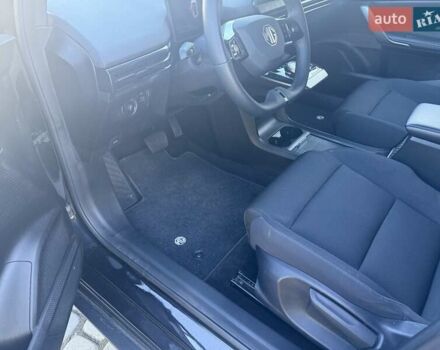 Черный МГ 4, объемом двигателя 0 л и пробегом 17 тыс. км за 16500 $, фото 17 на Automoto.ua