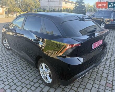 Черный МГ 4, объемом двигателя 0 л и пробегом 17 тыс. км за 16500 $, фото 4 на Automoto.ua