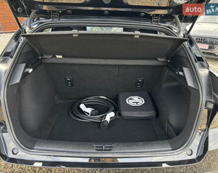 Черный МГ 4, объемом двигателя 0 л и пробегом 46 тыс. км за 15700 $, фото 34 на Automoto.ua