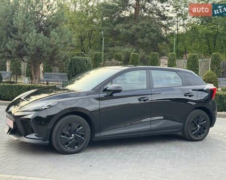 Черный МГ 4, объемом двигателя 0 л и пробегом 15 тыс. км за 14850 $, фото 6 на Automoto.ua