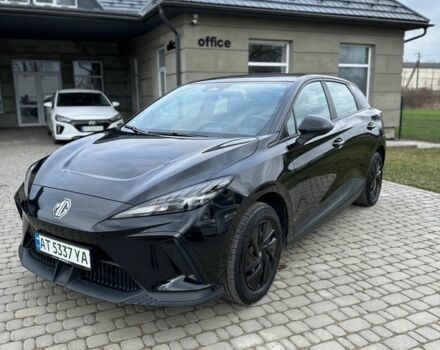 Черный МГ 4, объемом двигателя 0 л и пробегом 29 тыс. км за 17950 $, фото 1 на Automoto.ua