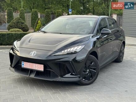 МГ 4 2023 в Сарнах на Automoto.ua Черный МГ 4, объемом двигателя 0 л и пробегом 15 тыс. км за 14850 $, фото 1 на Automoto.ua