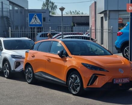 купити нове авто МГ 4 2023 року від офіційного дилера ТОВ ДК «Полтава-Автосвіт» MG МГ фото