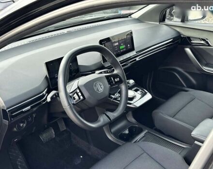 МГ 4, объемом двигателя 0 л и пробегом 46 тыс. км за 15700 $, фото 18 на Automoto.ua