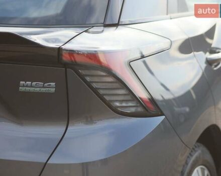 Сірий МГ 4, об'ємом двигуна 0 л та пробігом 14 тис. км за 17300 $, фото 24 на Automoto.ua
