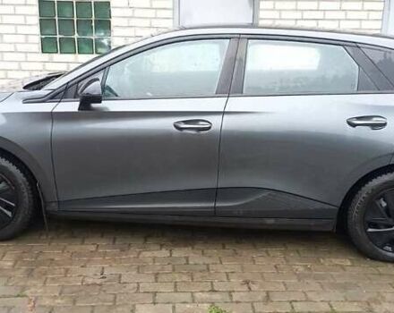 Сірий МГ 4, об'ємом двигуна 0 л та пробігом 62 тис. км за 18000 $, фото 1 на Automoto.ua