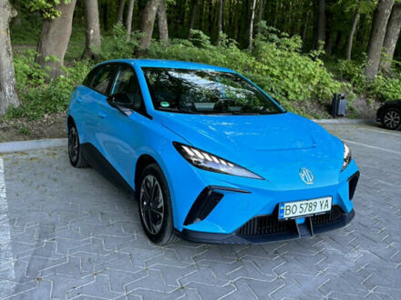 МГ 4 2023 у Бережанах на Automoto.ua Синій МГ 4, об'ємом двигуна 0 л та пробігом 23 тис. км за 16300 $, фото 1 на Automoto.ua