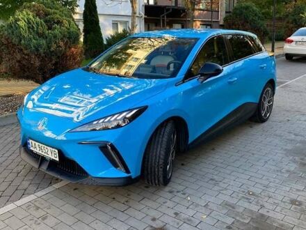 МГ 4 2023 у Києві на Automoto.ua Синій МГ 4, об'ємом двигуна 0 л та пробігом 34 тис. км за 18800 $, фото 1 на Automoto.ua