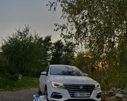 Белый МГ 5, объемом двигателя 1.5 л и пробегом 78 тыс. км за 10500 $, фото 1 на Automoto.ua
