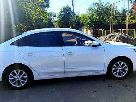 Білий МГ 5, об'ємом двигуна 1.5 л та пробігом 35 тис. км за 14500 $, фото 1 на Automoto.ua