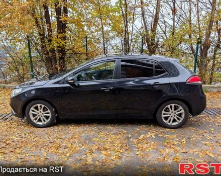 Черный МГ 5, объемом двигателя 1.5 л и пробегом 179 тыс. км за 4500 $, фото 1 на Automoto.ua