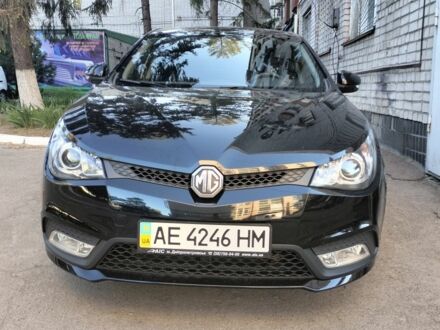 МГ 5 2013 в Кривом Роге на Automoto.ua Черный МГ 5, объемом двигателя 1.5 л и пробегом 38 тыс. км за 6800 $, фото 1 на Automoto.ua