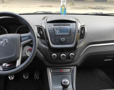 Фіолетовий МГ 5, об'ємом двигуна 1.5 л та пробігом 150 тис. км за 5100 $, фото 1 на Automoto.ua