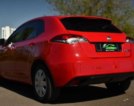 Красный МГ 5, объемом двигателя 1.5 л и пробегом 85 тыс. км за 5999 $, фото 4 на Automoto.ua