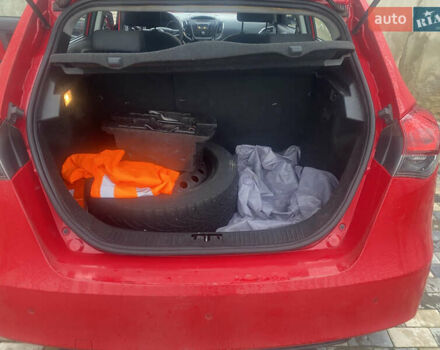 Червоний МГ 5, об'ємом двигуна 1.5 л та пробігом 200 тис. км за 4250 $, фото 16 на Automoto.ua