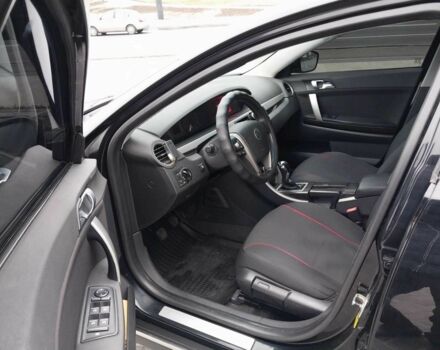 Черный МГ 550, объемом двигателя 1.8 л и пробегом 169 тыс. км за 6000 $, фото 7 на Automoto.ua