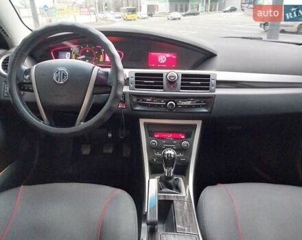 Чорний МГ 550, об'ємом двигуна 1.8 л та пробігом 169 тис. км за 6000 $, фото 12 на Automoto.ua