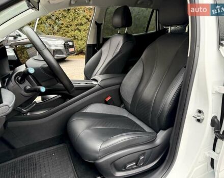 Белый МГ 5 EV, объемом двигателя 0 л и пробегом 23 тыс. км за 17800 $, фото 44 на Automoto.ua