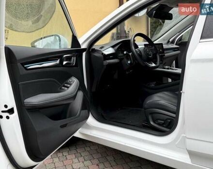Белый МГ 5 EV, объемом двигателя 0 л и пробегом 23 тыс. км за 17800 $, фото 26 на Automoto.ua