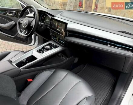 Белый МГ 5 EV, объемом двигателя 0 л и пробегом 23 тыс. км за 17800 $, фото 39 на Automoto.ua
