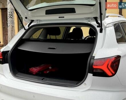 Белый МГ 5 EV, объемом двигателя 0 л и пробегом 23 тыс. км за 17800 $, фото 17 на Automoto.ua