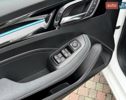 Белый МГ 5 EV, объемом двигателя 0 л и пробегом 23 тыс. км за 17800 $, фото 25 на Automoto.ua
