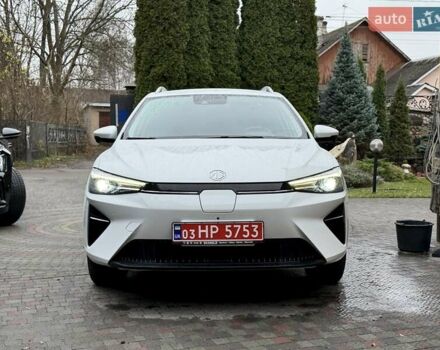 Белый МГ 5 EV, объемом двигателя 0 л и пробегом 23 тыс. км за 17800 $, фото 3 на Automoto.ua