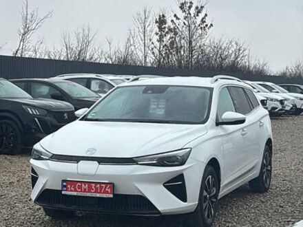 Белый МГ 5 EV, объемом двигателя 0 л и пробегом 30 тыс. км за 16500 $, фото 1 на Automoto.ua