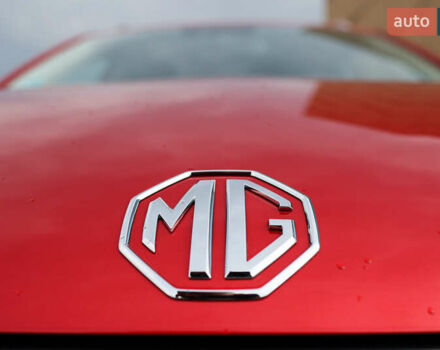 Красный МГ 5 EV, объемом двигателя 0 л и пробегом 41 тыс. км за 18700 $, фото 15 на Automoto.ua