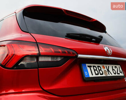 Красный МГ 5 EV, объемом двигателя 0 л и пробегом 41 тыс. км за 18700 $, фото 9 на Automoto.ua