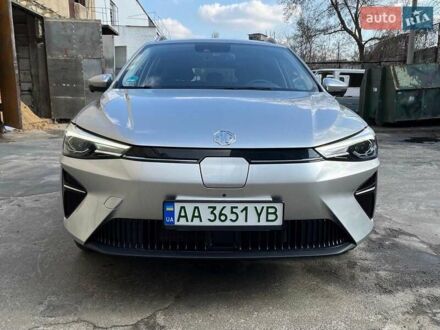 МГ 5 EV 2023 у Києві на Automoto.ua Сірий МГ 5 EV, об'ємом двигуна 0 л та пробігом 5 тис. км за 20000 $, фото 1 на Automoto.ua