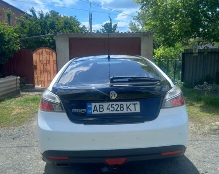 Белый МГ 6, объемом двигателя 1.8 л и пробегом 300 тыс. км за 6800 $, фото 5 на Automoto.ua