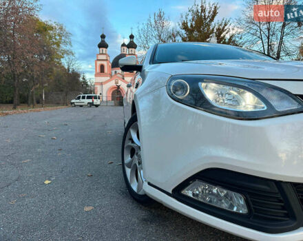 Білий МГ 6, об'ємом двигуна 1.8 л та пробігом 137 тис. км за 6490 $, фото 13 на Automoto.ua