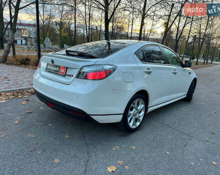 Білий МГ 6, об'ємом двигуна 1.8 л та пробігом 137 тис. км за 6490 $, фото 6 на Automoto.ua