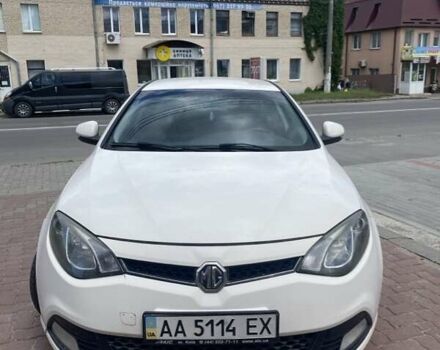Белый МГ 6, объемом двигателя 1.8 л и пробегом 106 тыс. км за 5000 $, фото 1 на Automoto.ua